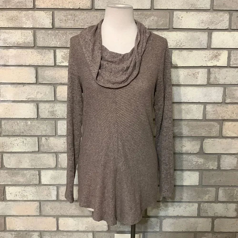3for$20 light sweater small